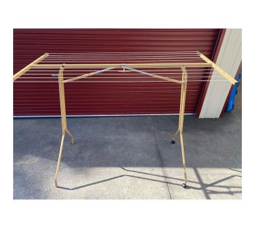 GOLDEN EDITION PORTABLE CLOTHESLINE